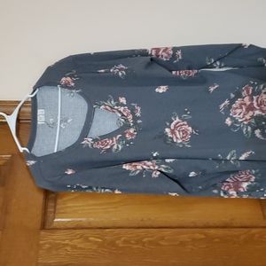 2X 24/7 Maurices Long Sleeve Top